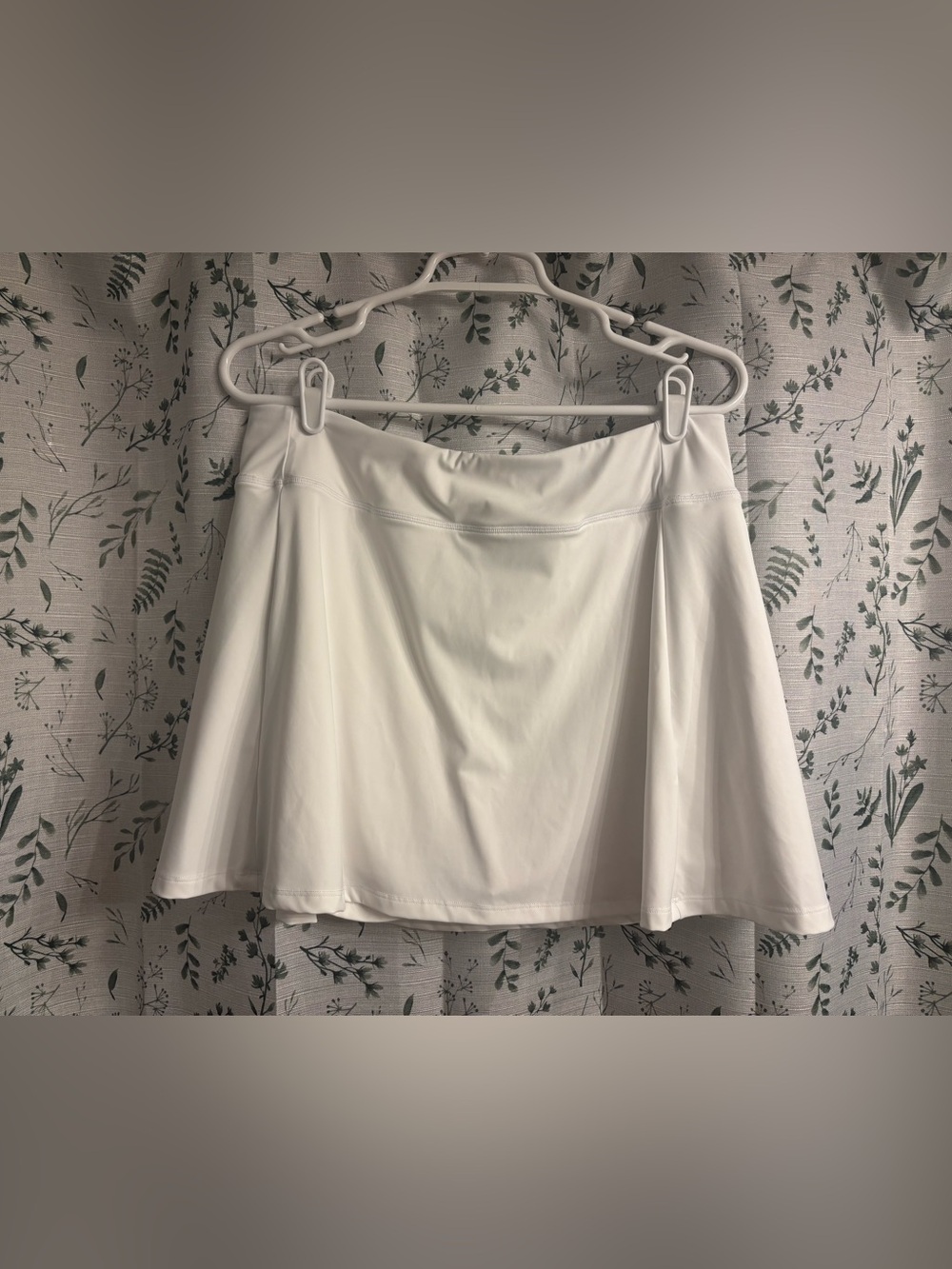 White Athletic Skirt With Built In Bike Shorts and Pockets